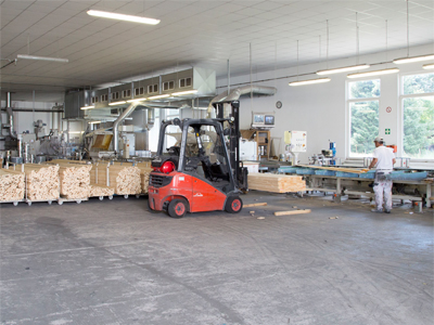 Produktion Profilholzbeschichtung Produktion Profilholzbeschichtung